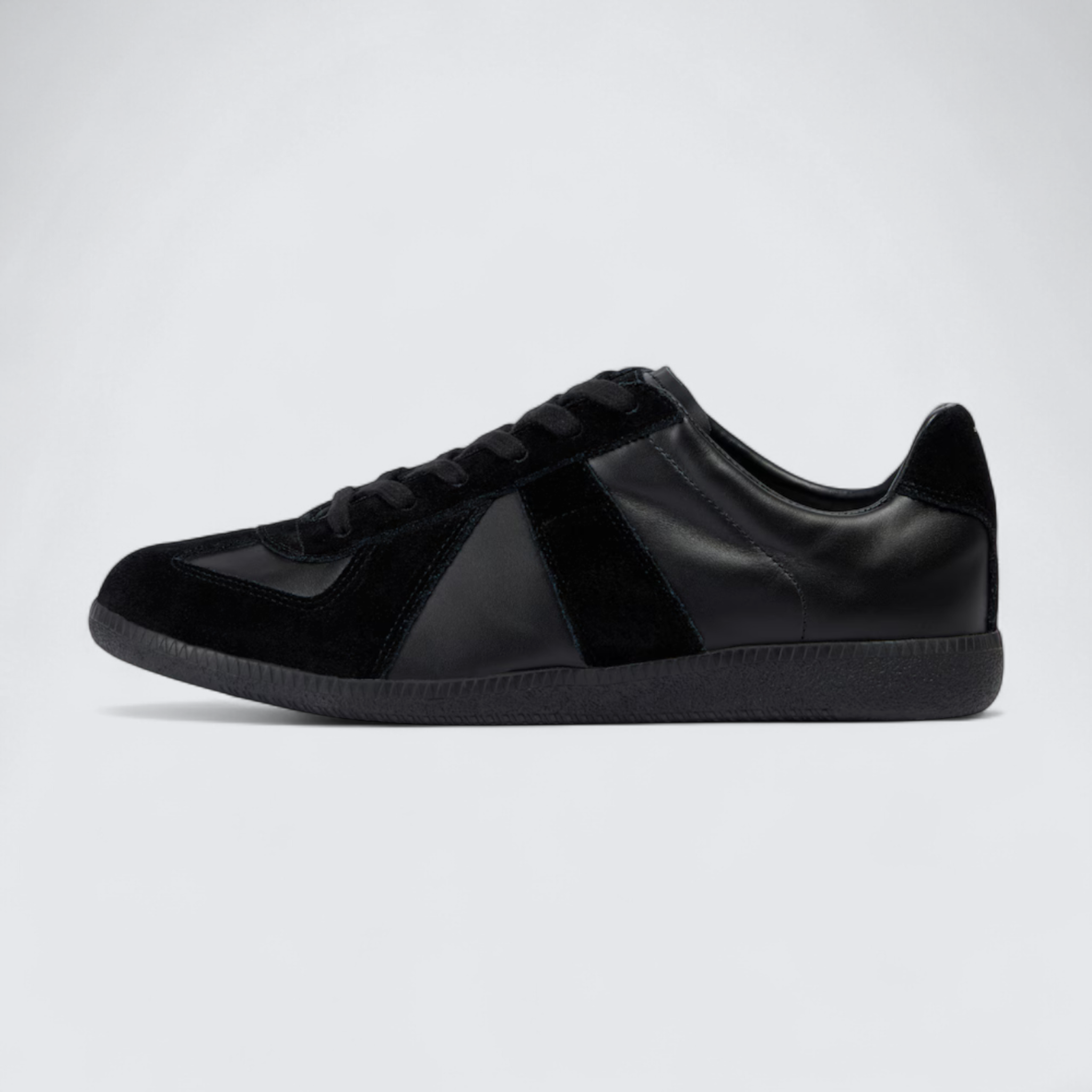 Replica Sneakers 'Triple Black'