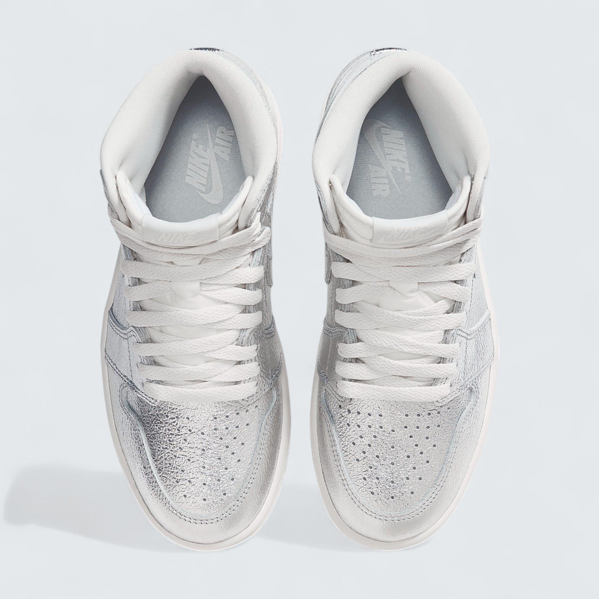 Air Jordan 1 Retro High OG 'Chrome'