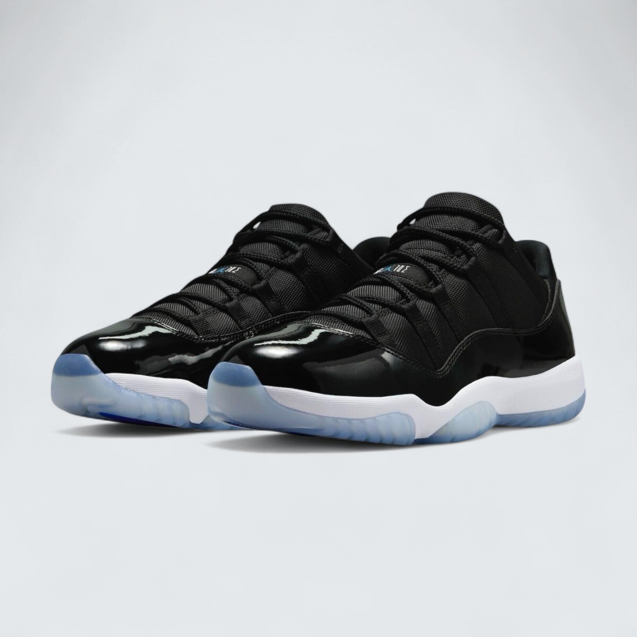 Air Jordan 11 Low 'Space Jam'