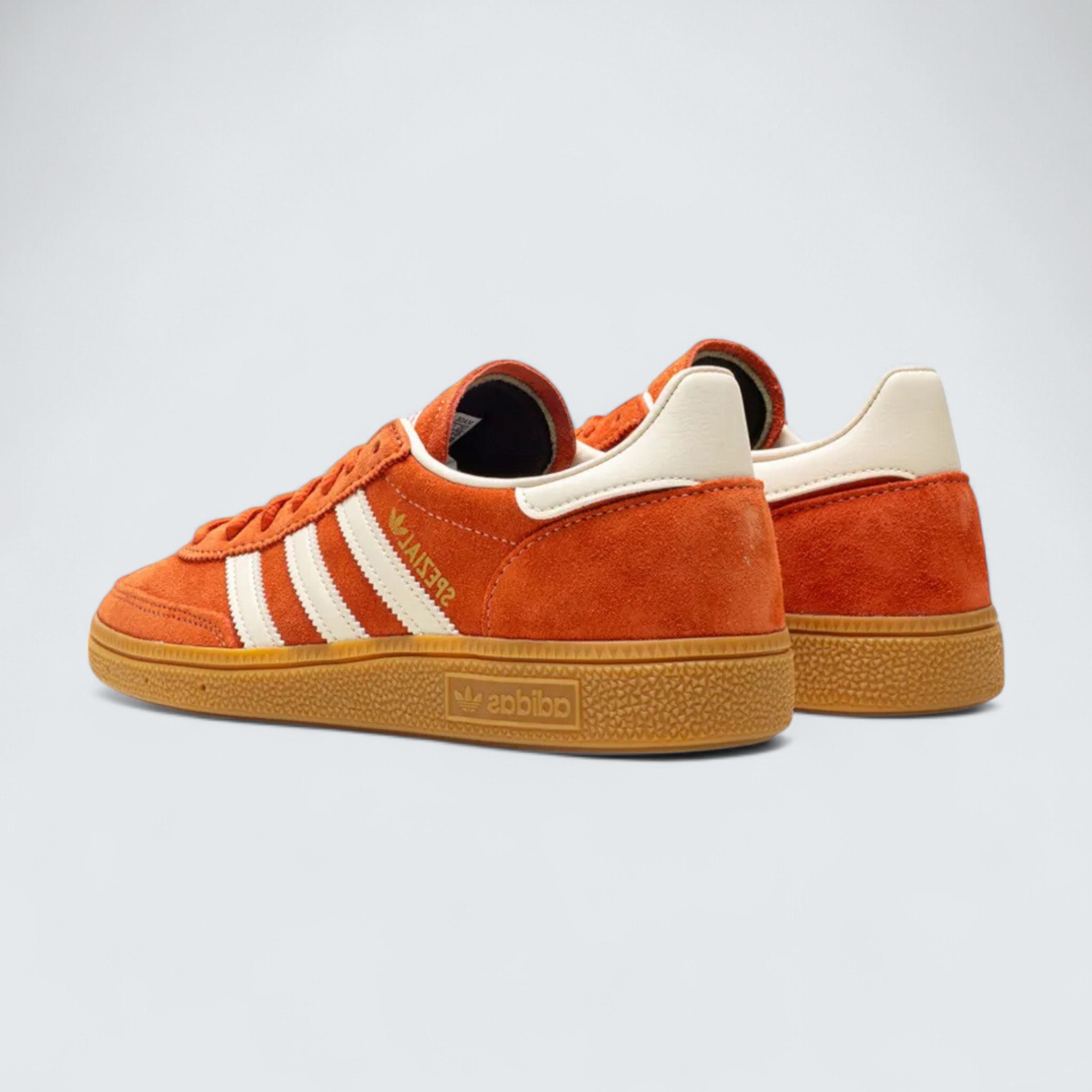 Spezial 'Preloved Red Cream White'