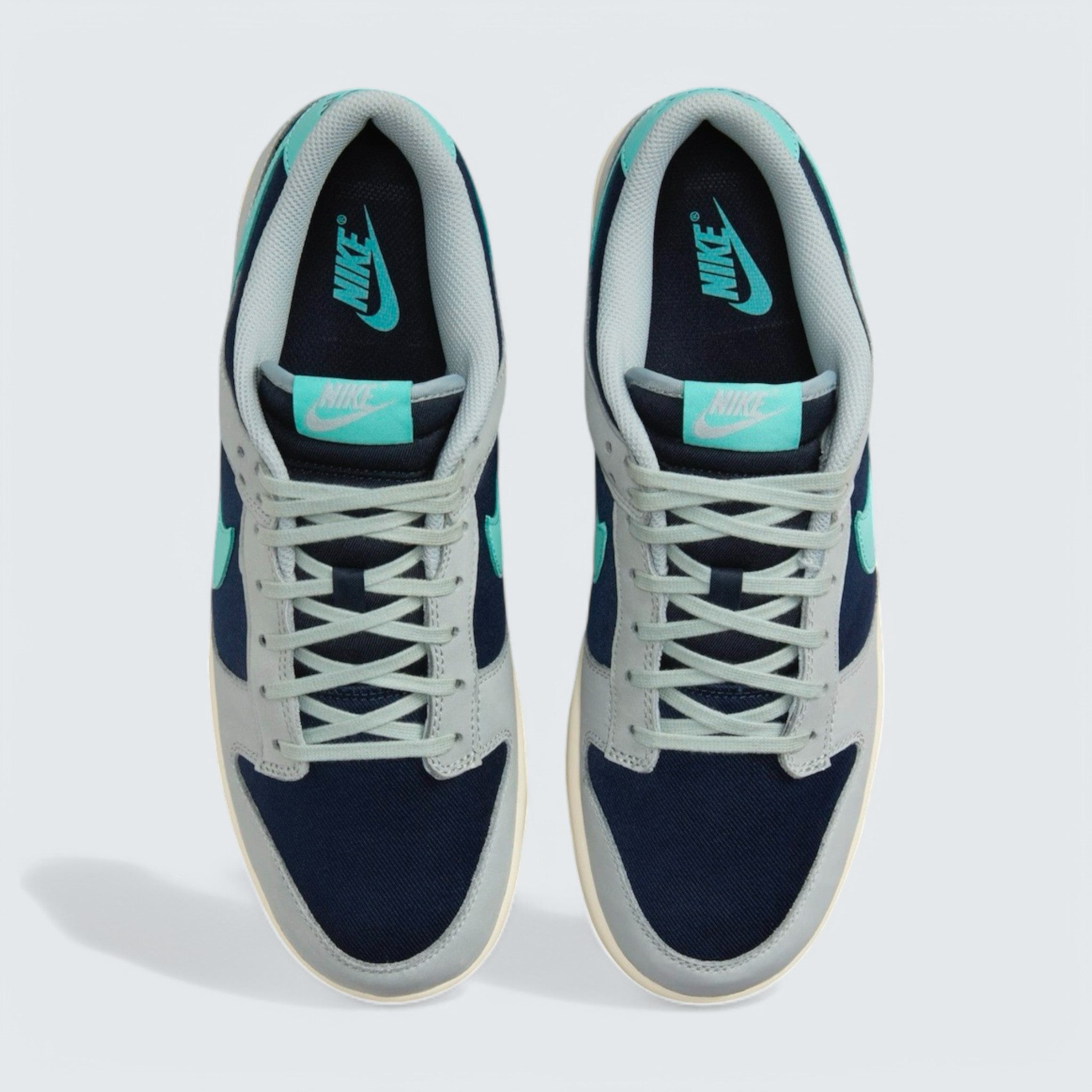 Dunk Low 'Dark Obsidian Green Frost'