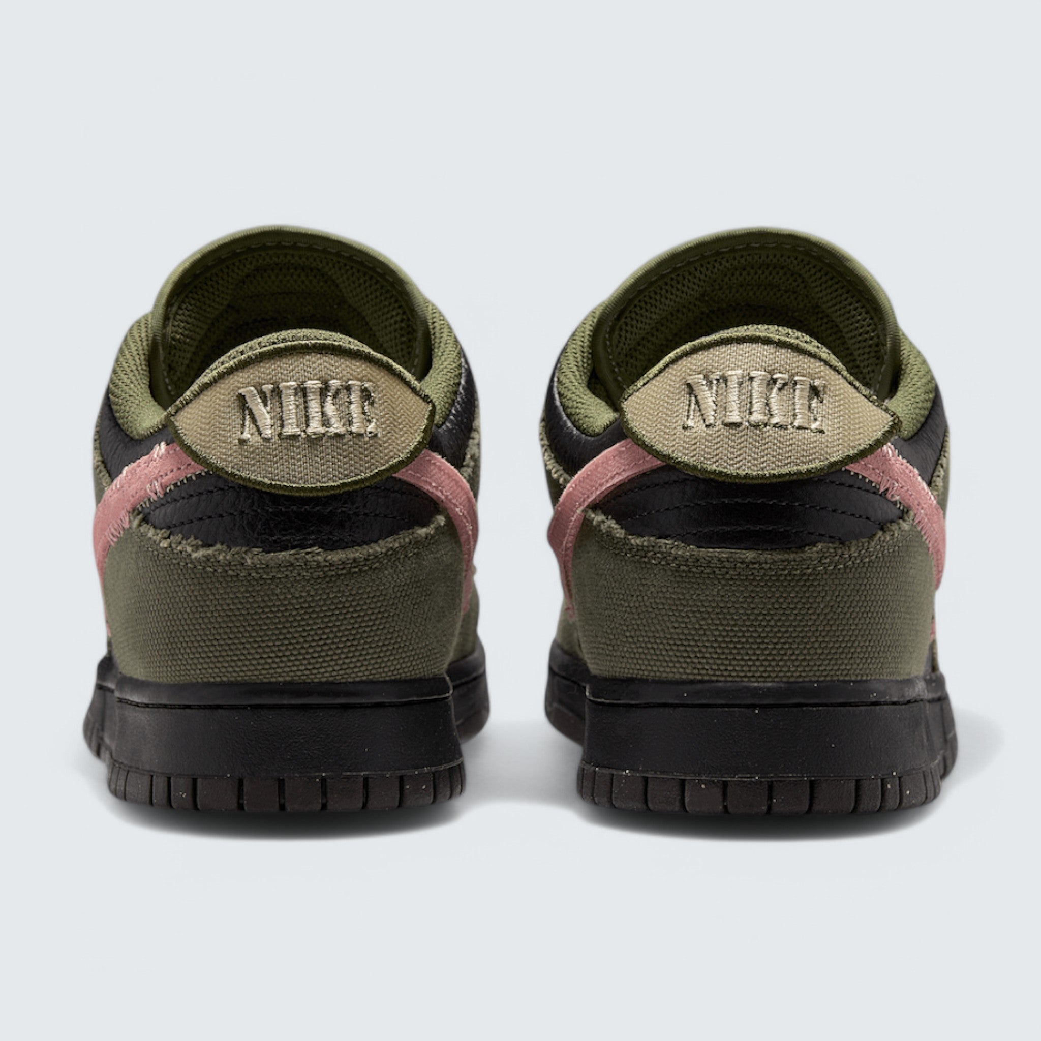 Dunk Low 'Dunks Not Dead'