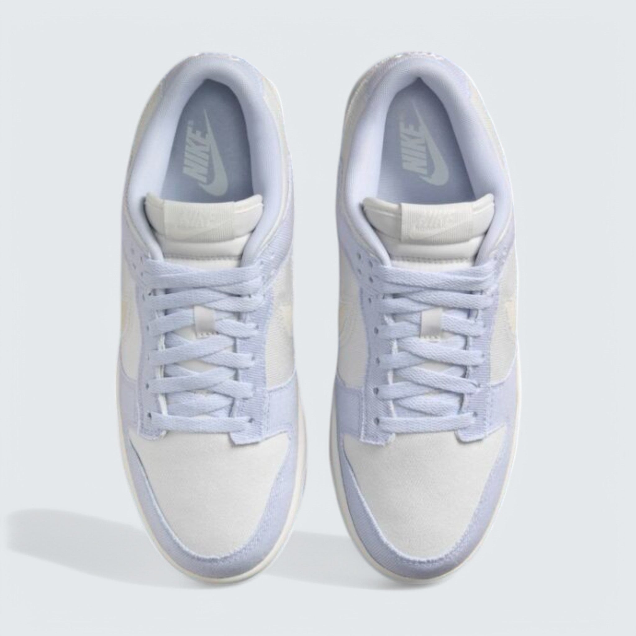 Dunk Low 'Ghost Denim'