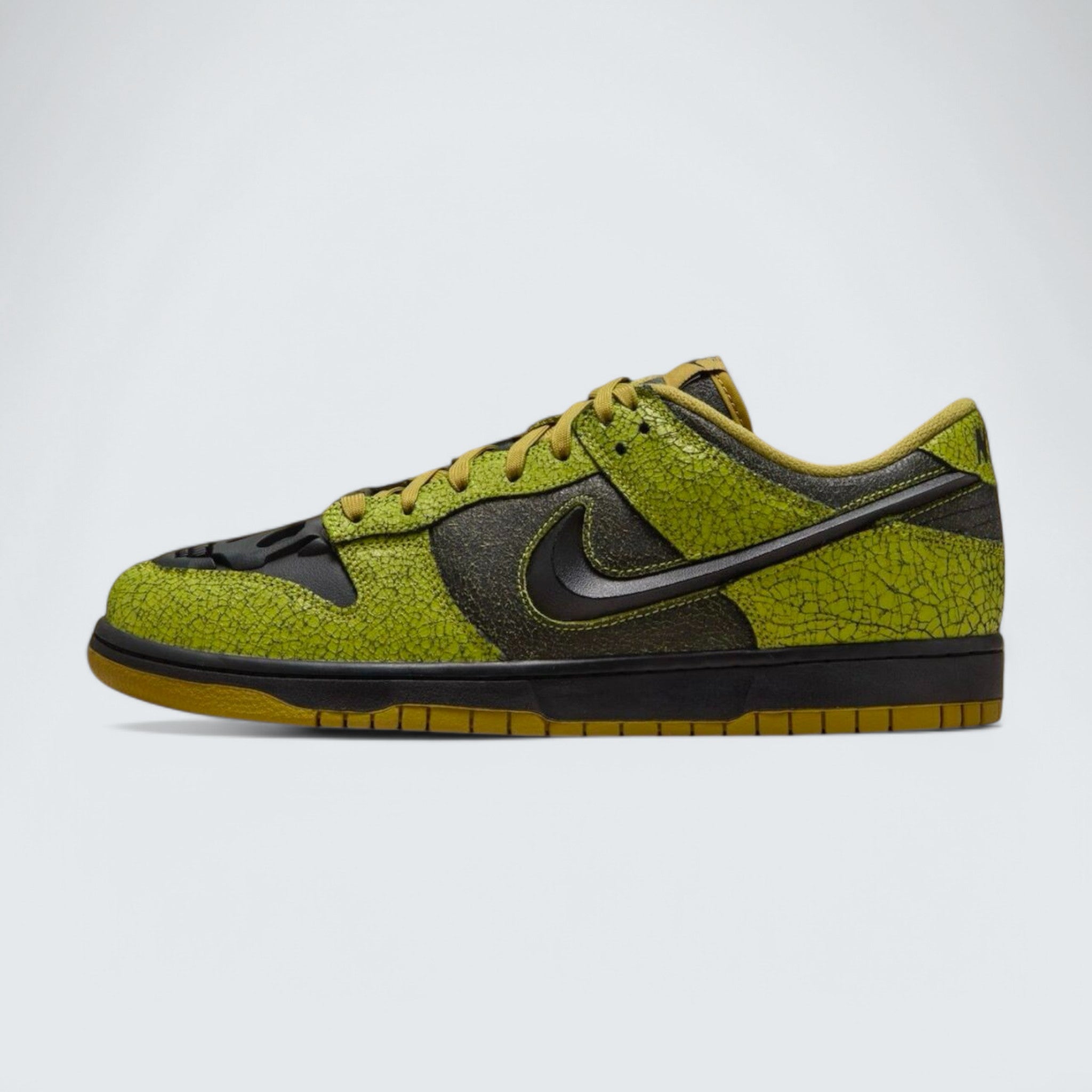 Dunk Low 'Halloween Skull'