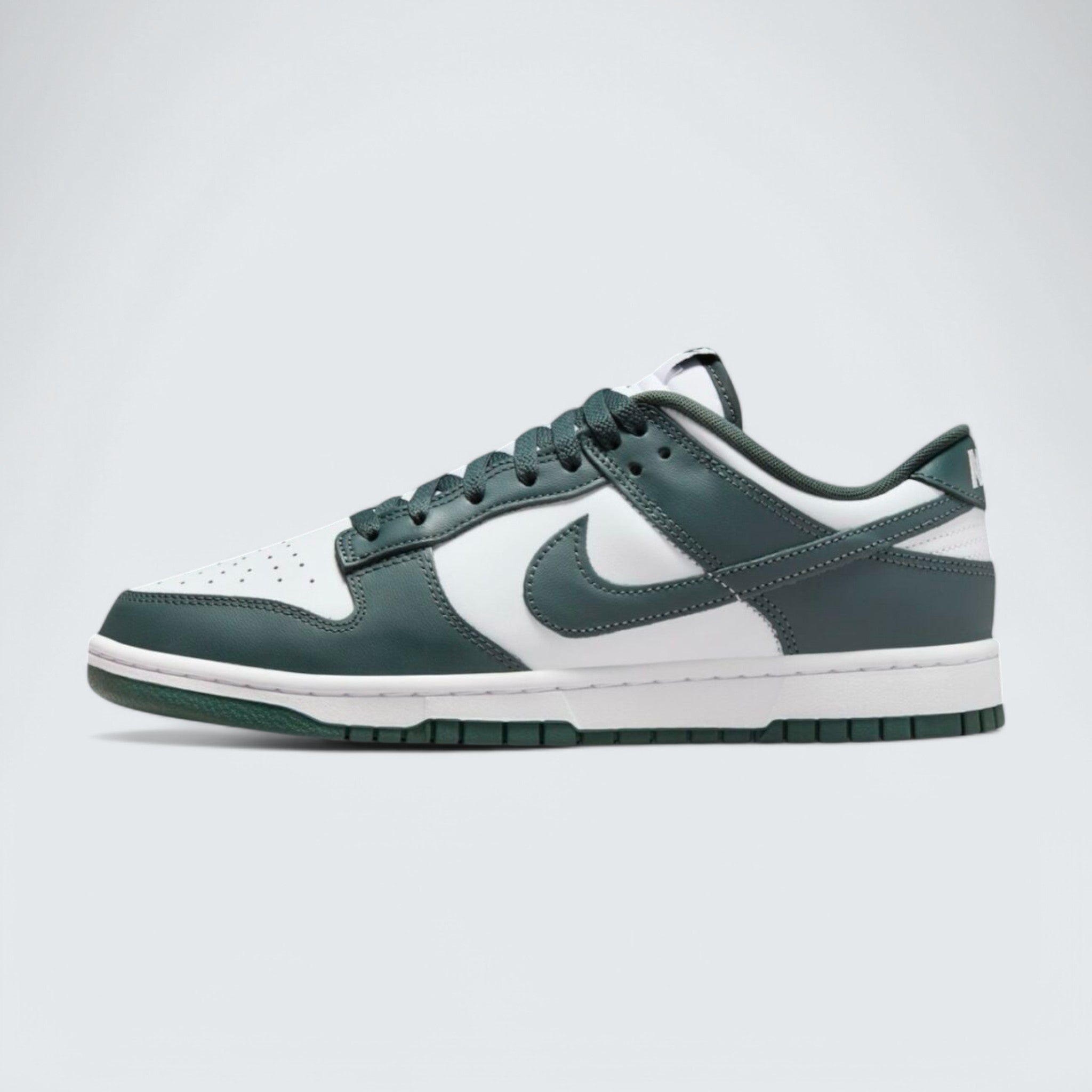 Dunk Low 'Vintage Green'