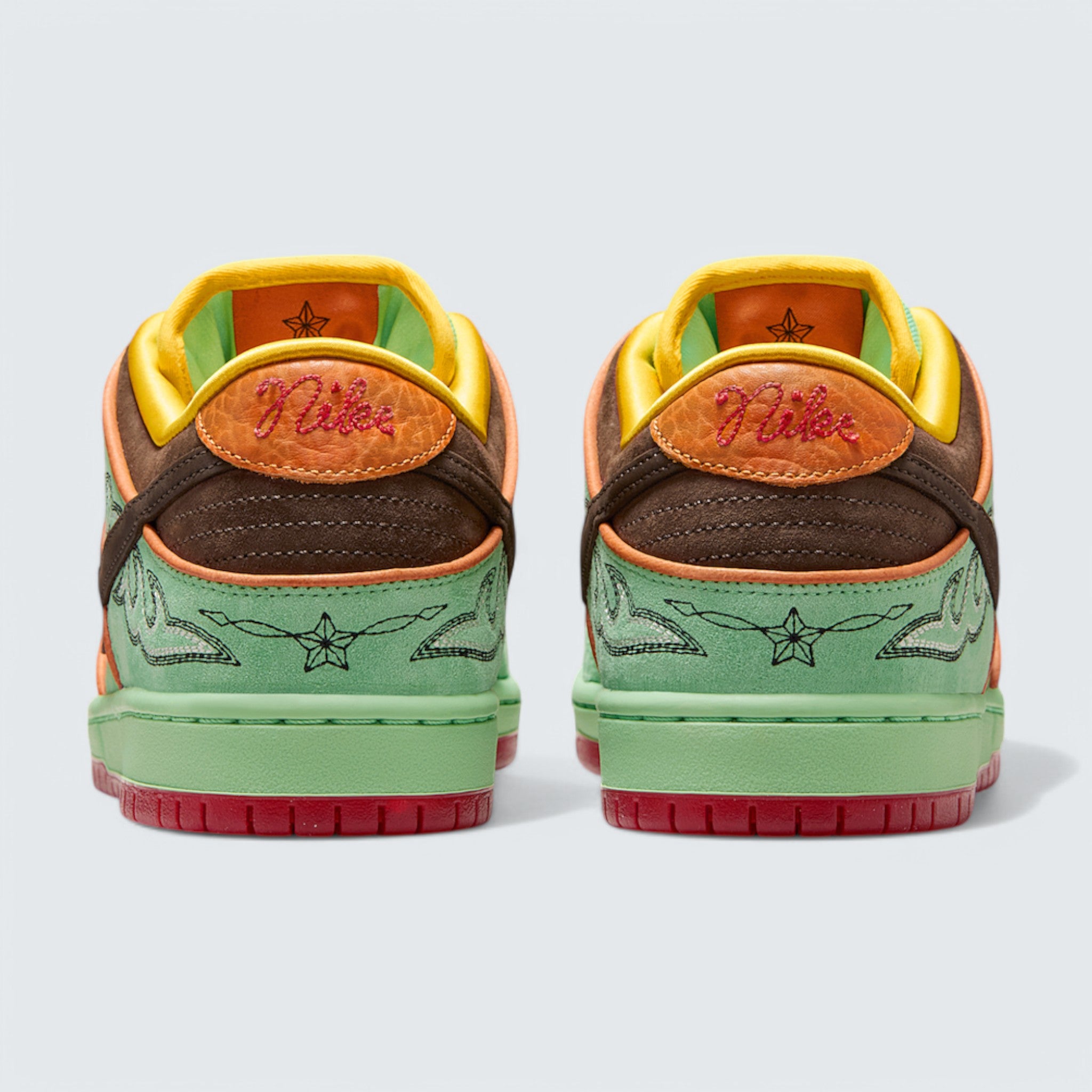 SB Dunk Low Pro 'Tourmaline'