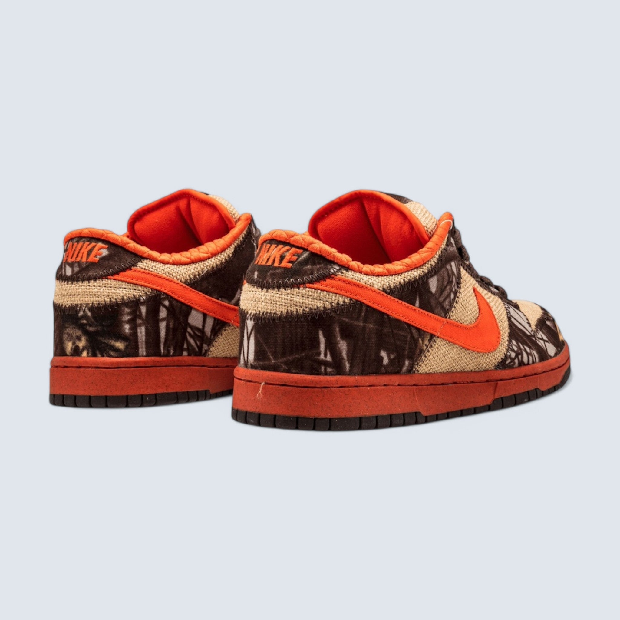 Nike SB Dunk Low 'Hunter'