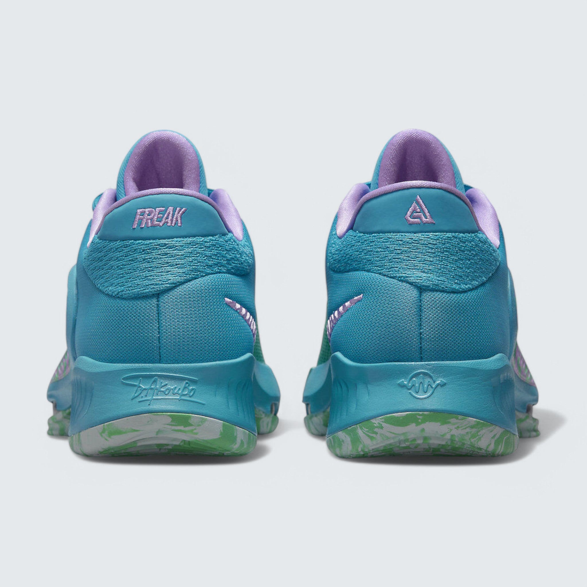 Zoom Freak 4 'Birthstone'