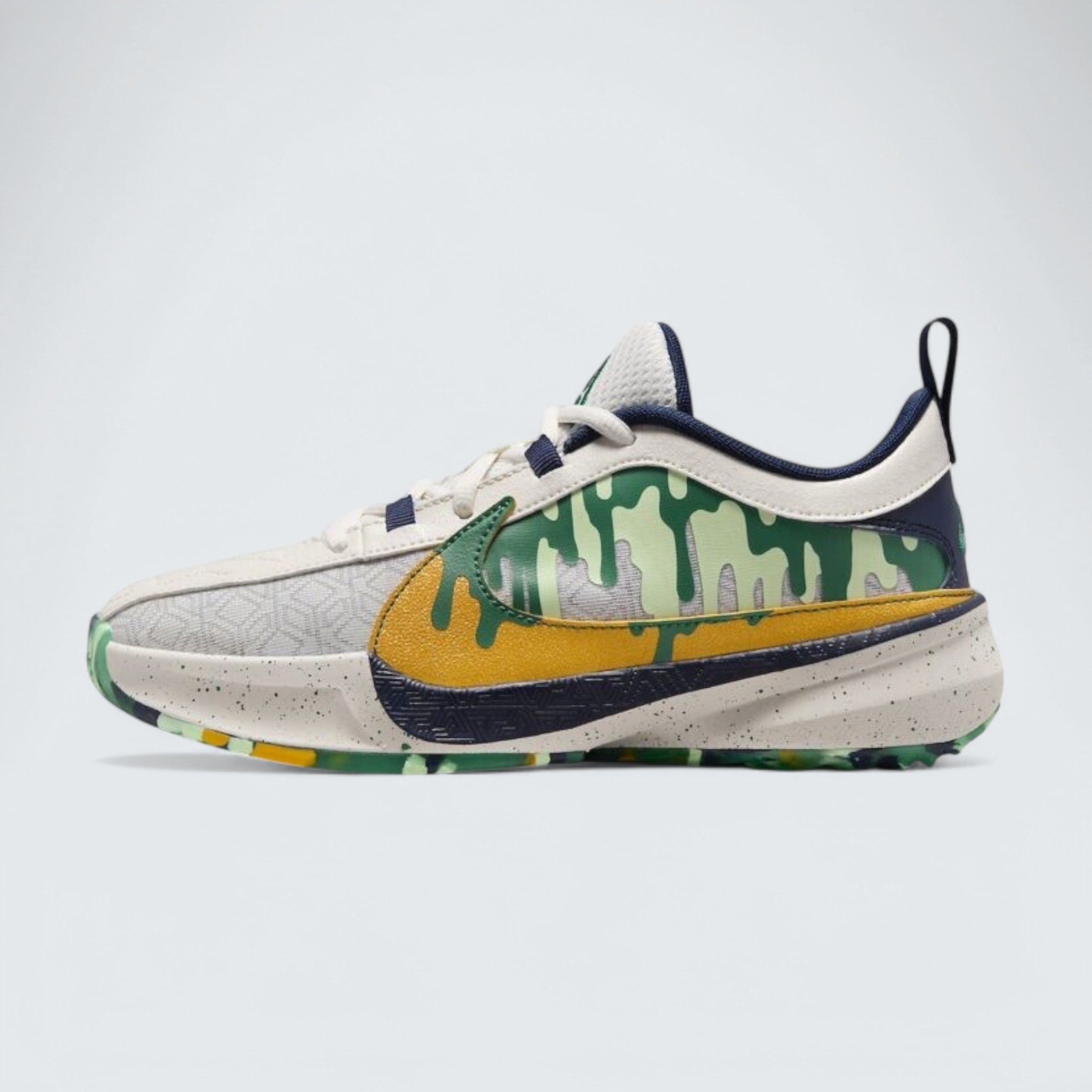 Zoom Freak 5 GS 'Welcome to Camp'