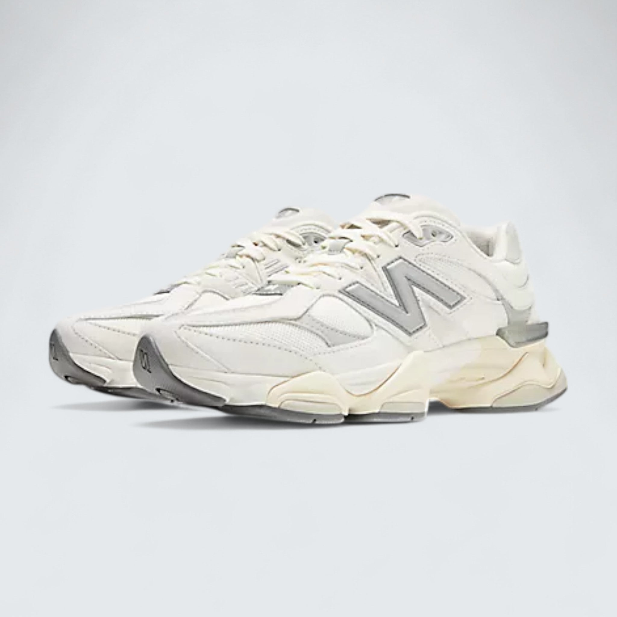 9060 'Sea Salt Concrete Silver Metallic'