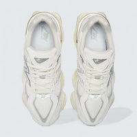9060 'Sea Salt Concrete Silver Metallic'