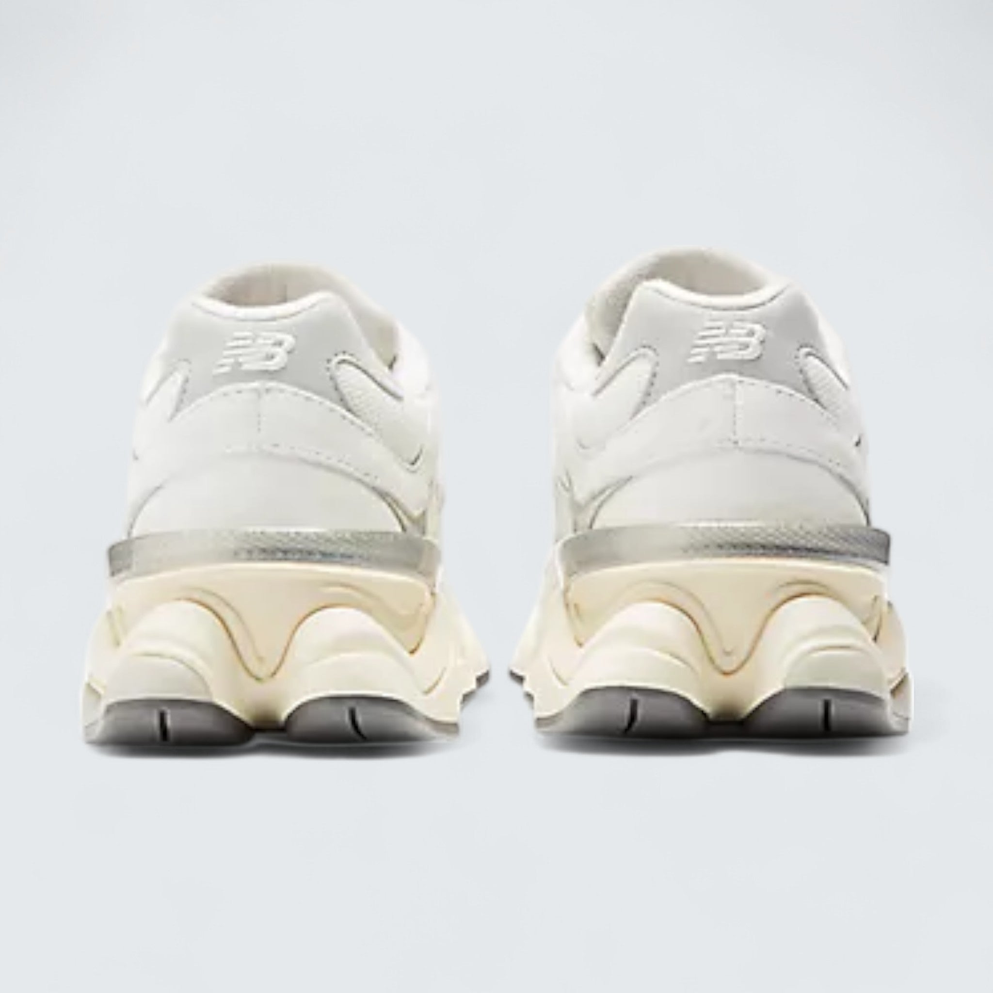 9060 'Sea Salt Concrete Silver Metallic'