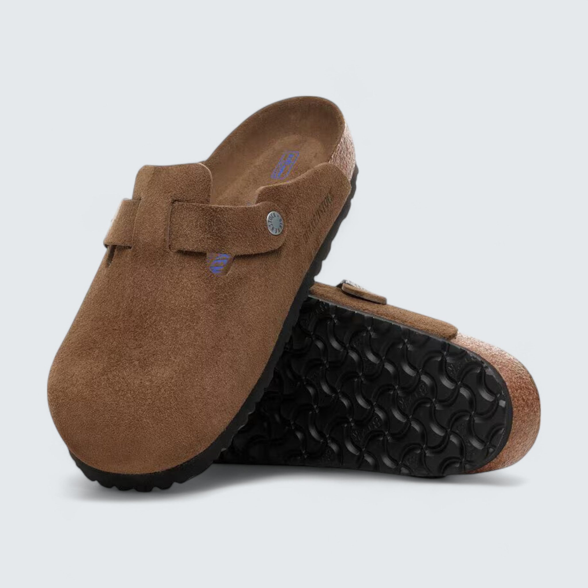 Boston 'Dark Tea Suede'