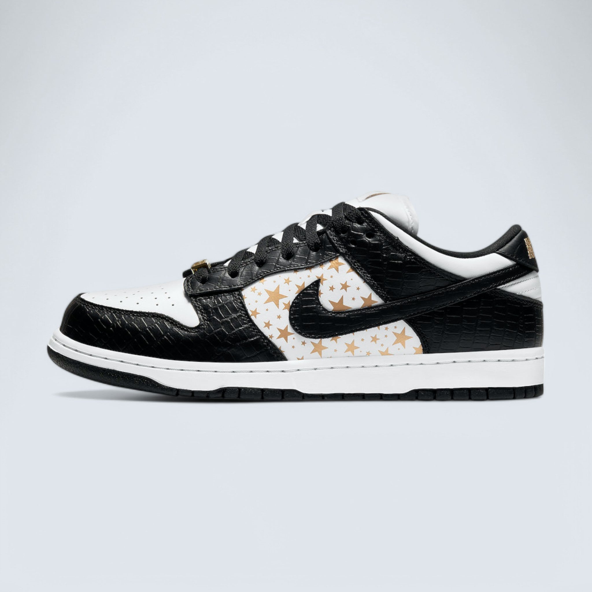 Nike x Supreme SB Dunk 'Black'