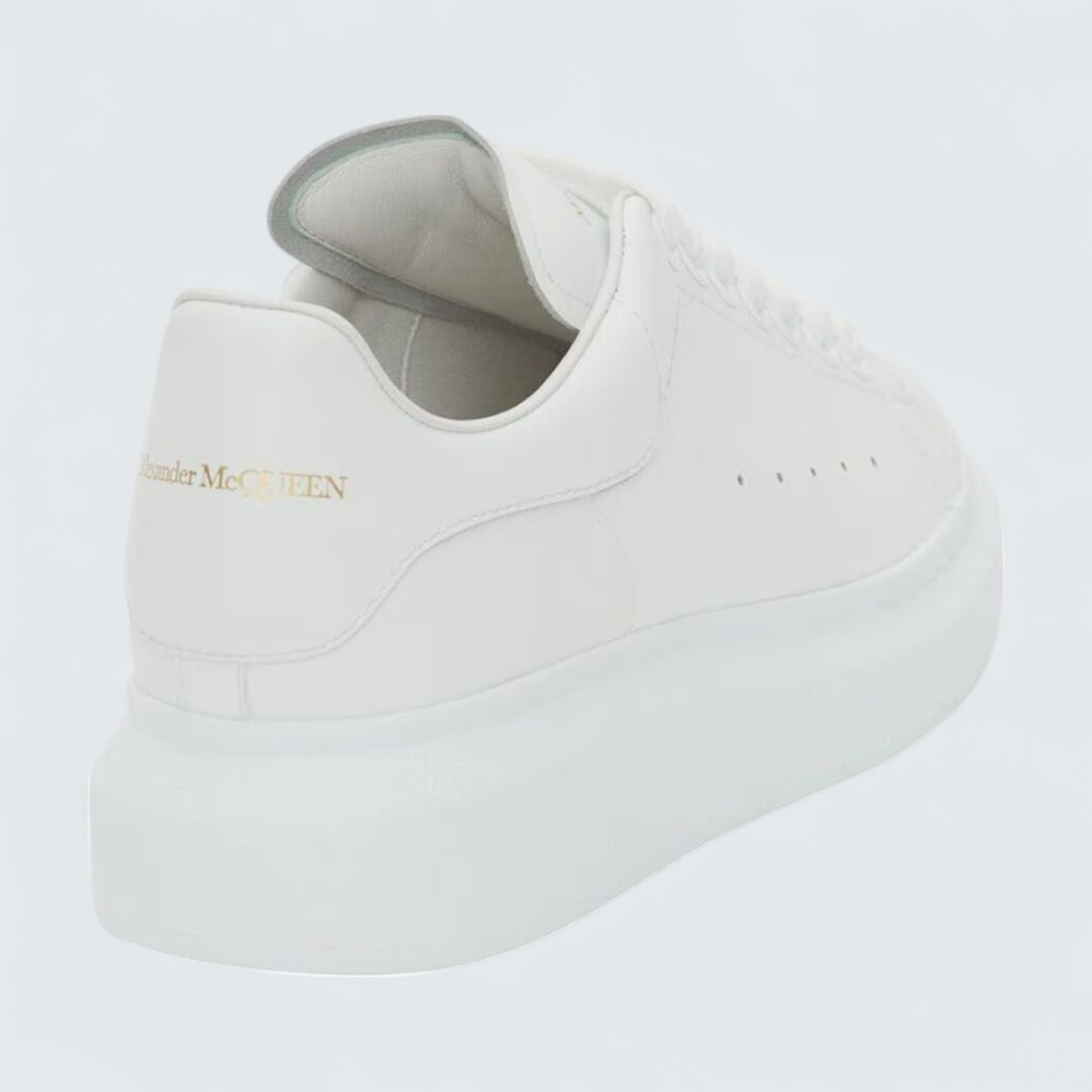 Oversized Sneaker in White