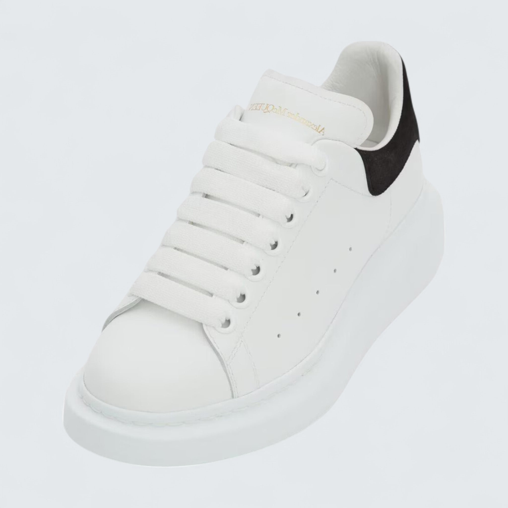 Oversized Sneaker in White Black
