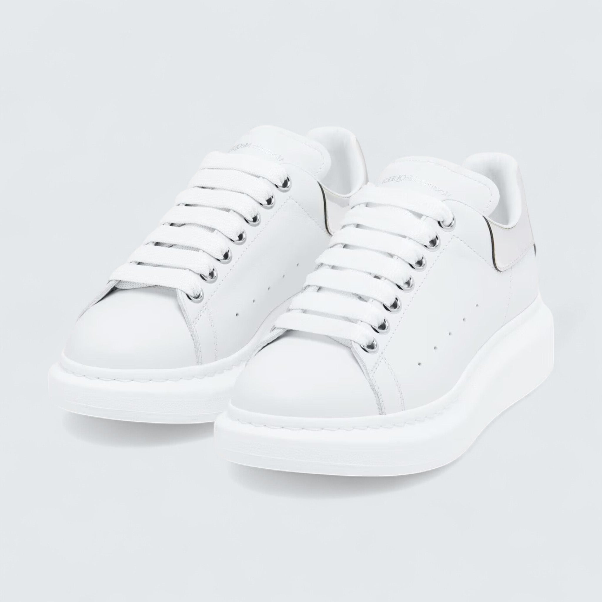 Oversized Sneaker in White Mirror