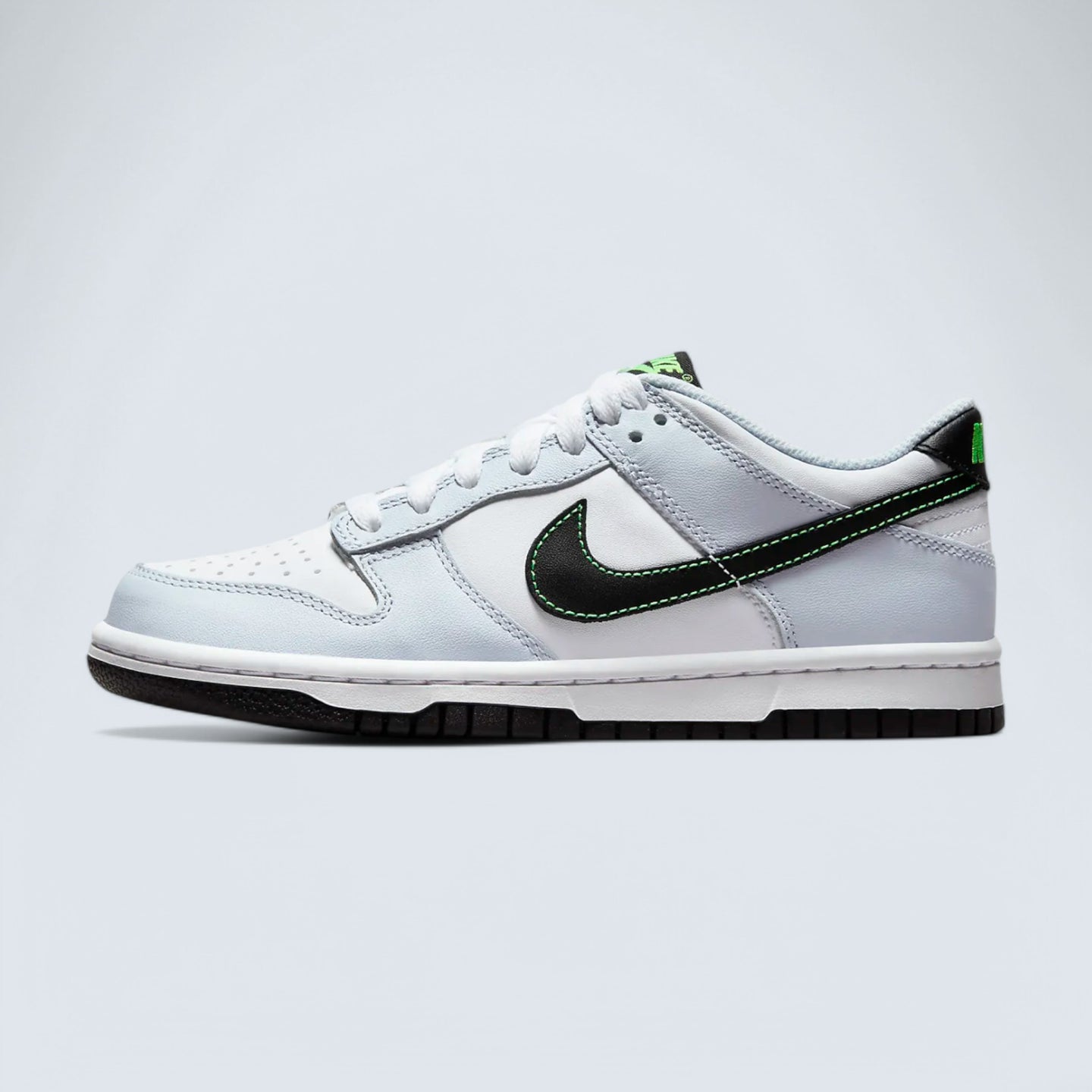 Nike Dunk Low GS 'Grey Green Strike'