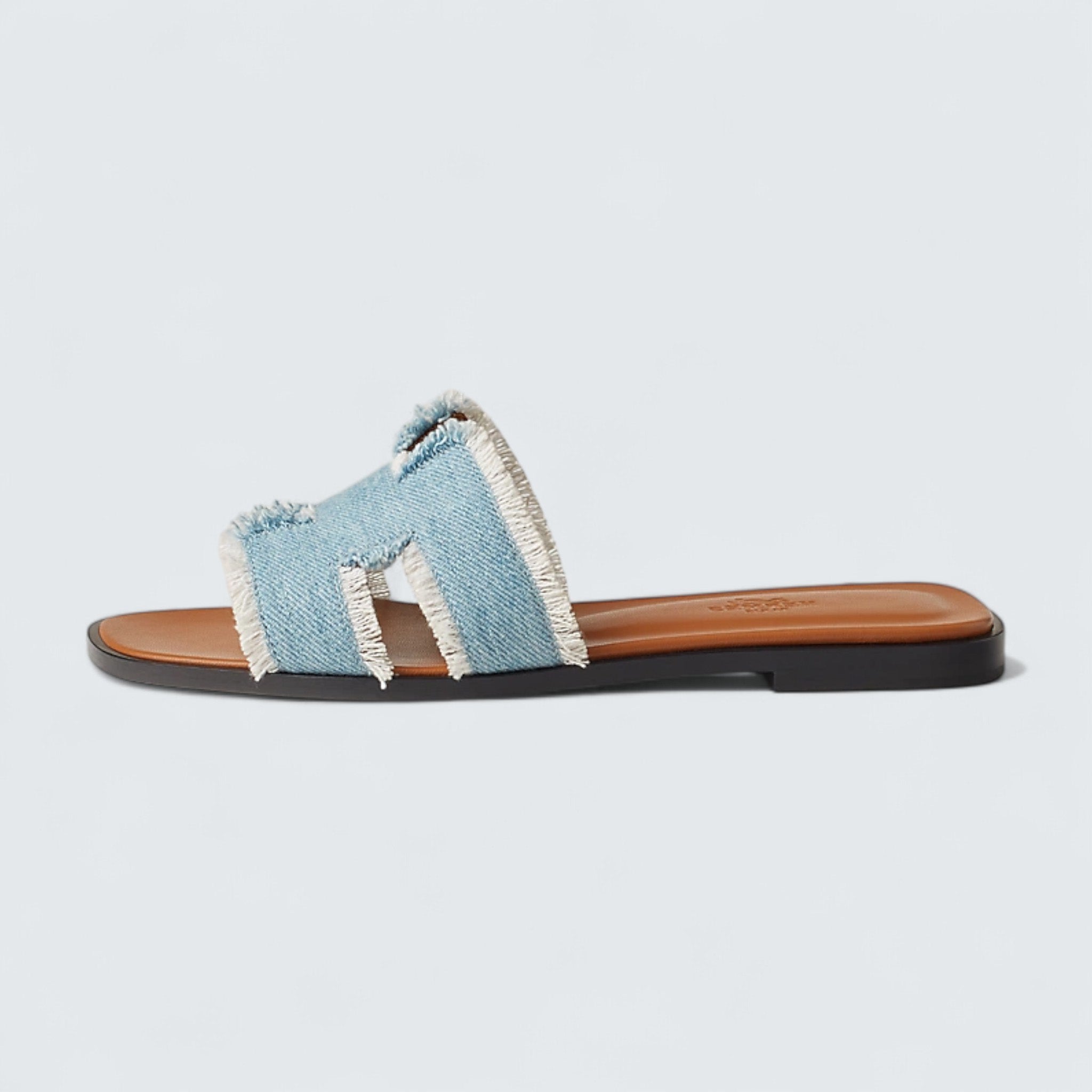 Oran Sandals 'Bleu Clair'