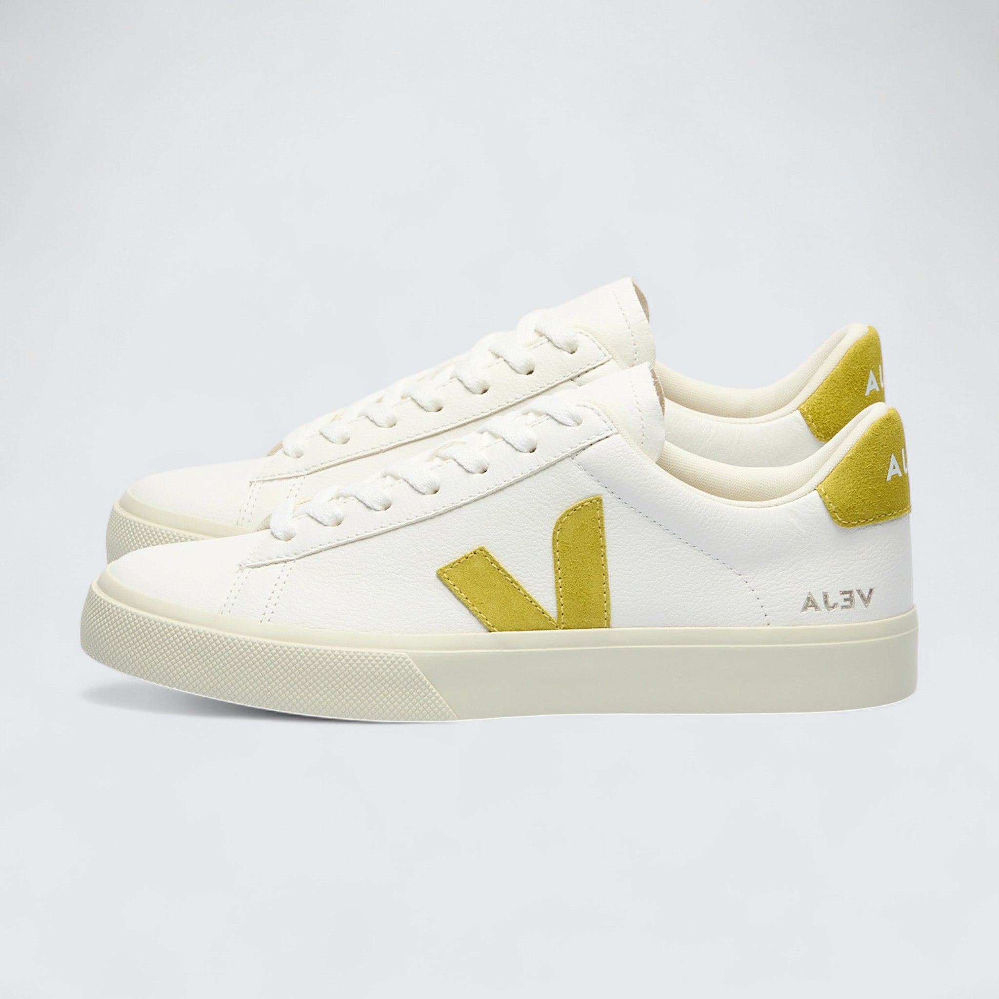 Campo Chromefree Leather 'White Liquor'