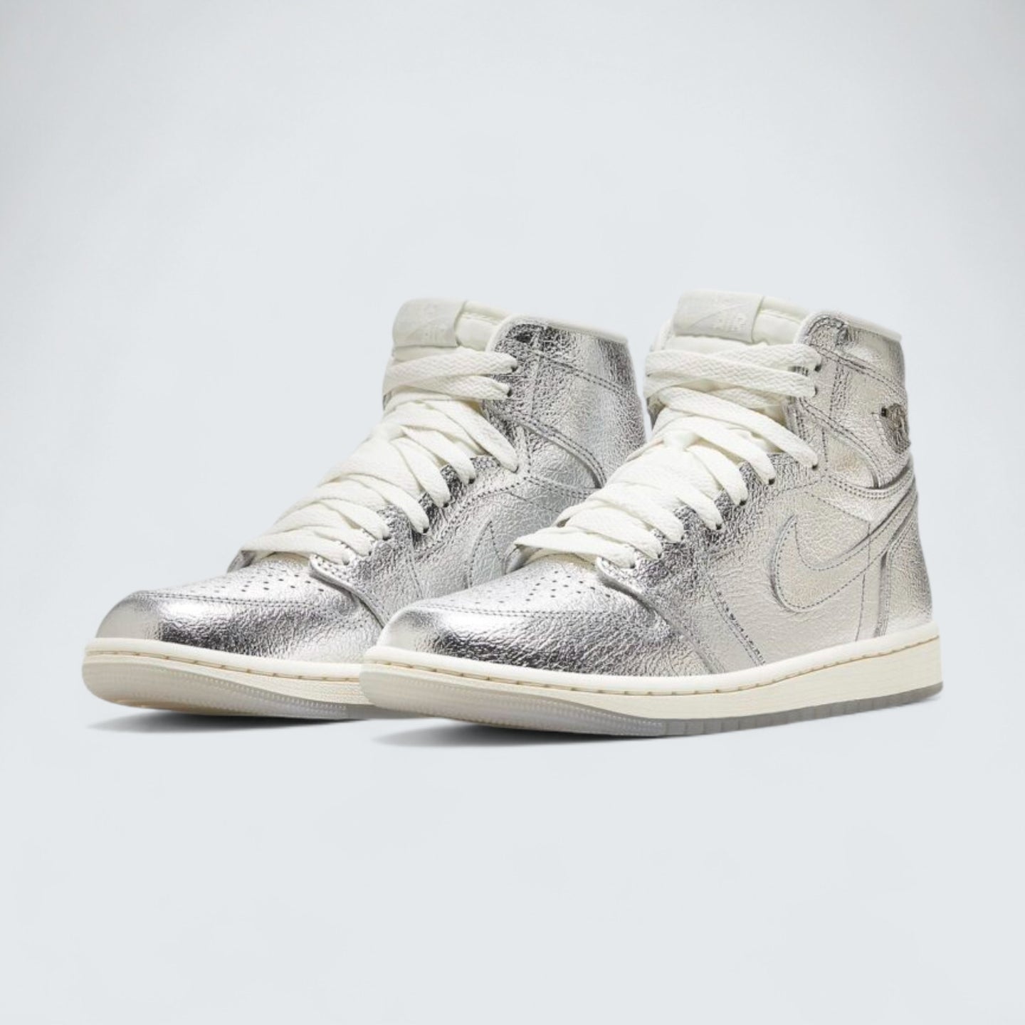 Air Jordan 1 Retro High OG 'Chrome'