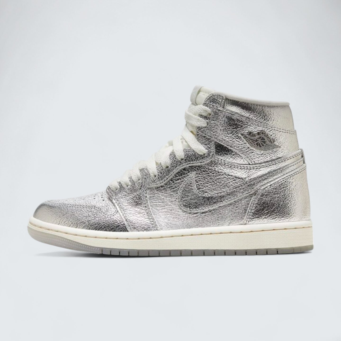 Air Jordan 1 Retro High OG 'Chrome'