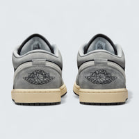 Air Jordan 1 Low 'Light Smoke Grey'