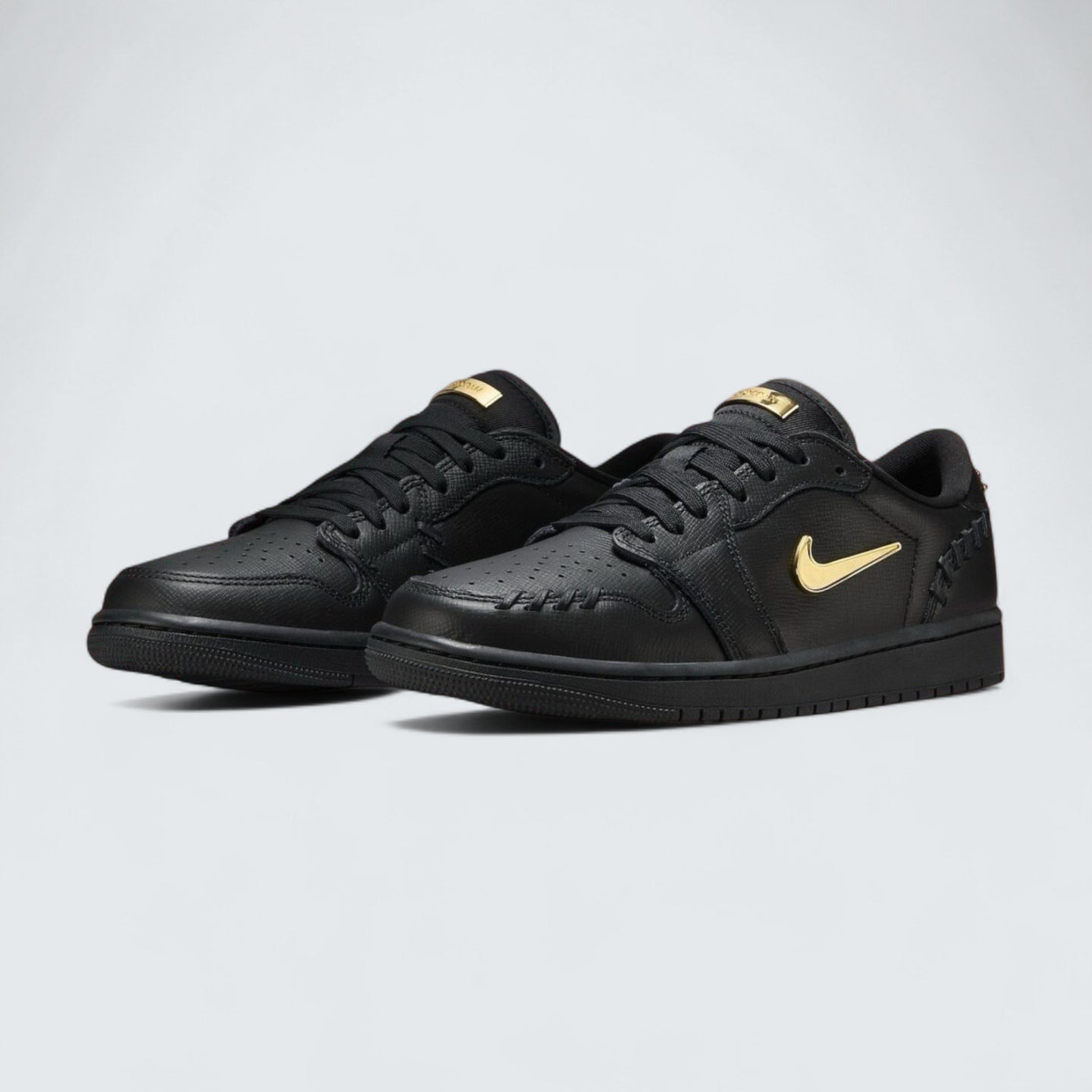 Air Jordan 1 Low Method of Make 'Black Metallic Gold'