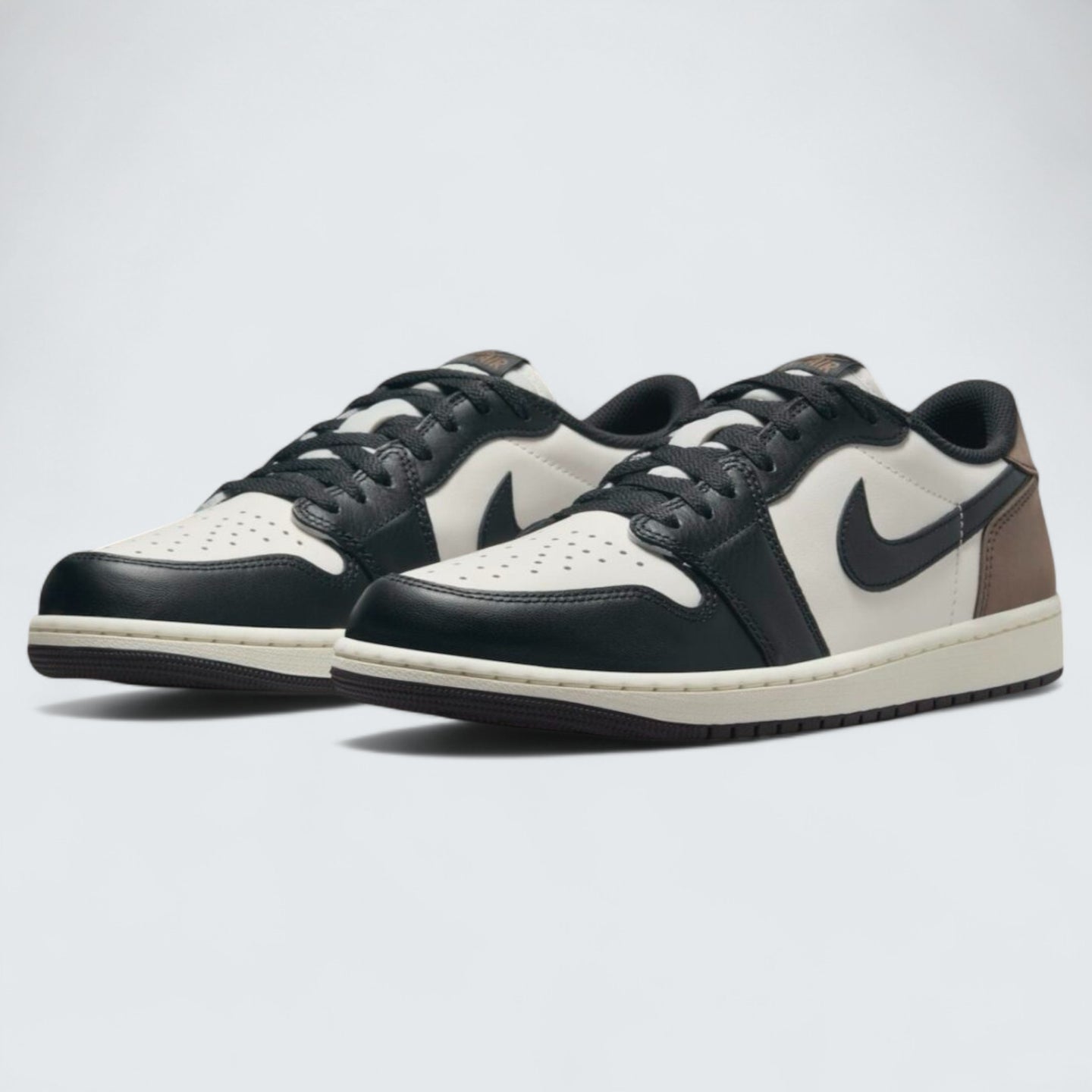 Air Jordan 1 Low OG 'Mocha'