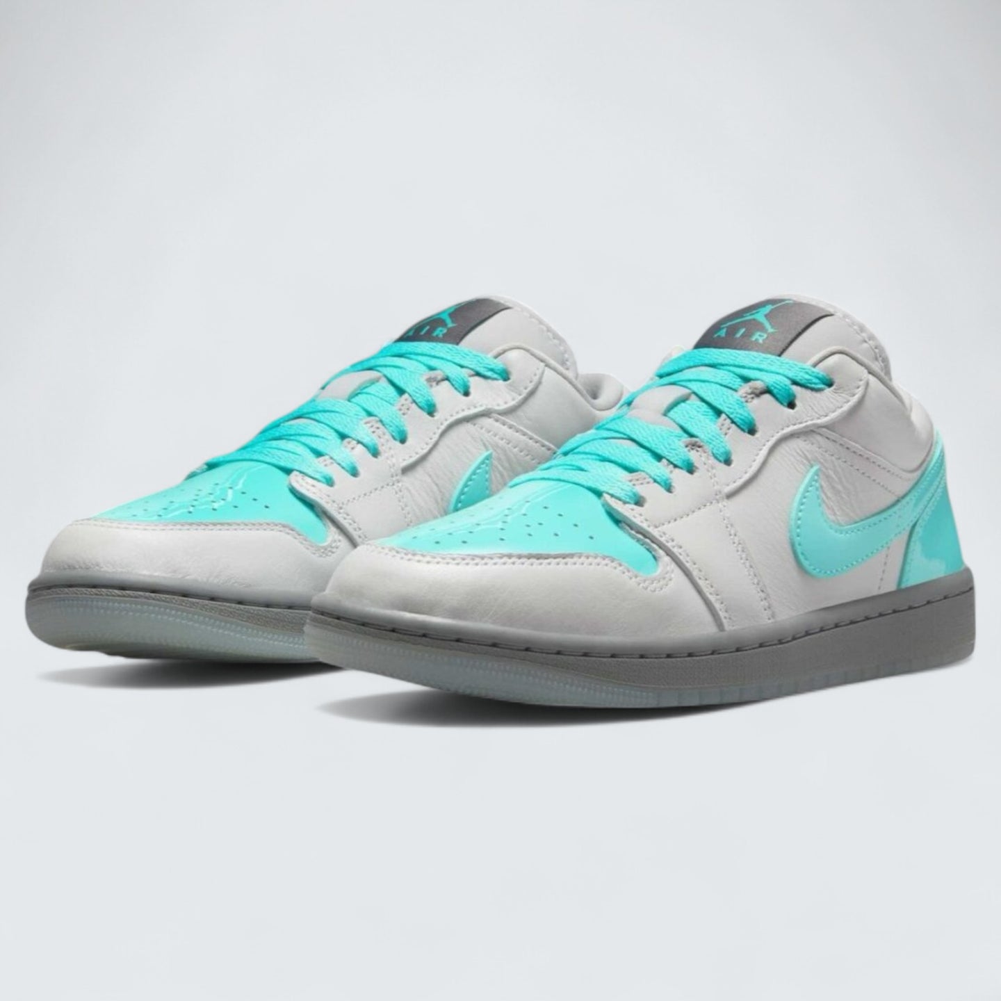 Air Jordan 1 Low SE 'Polaroid'