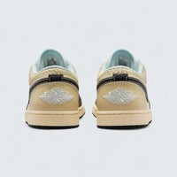Air Jordan 1 Low SE 'Coconut Milk Black Muslin'
