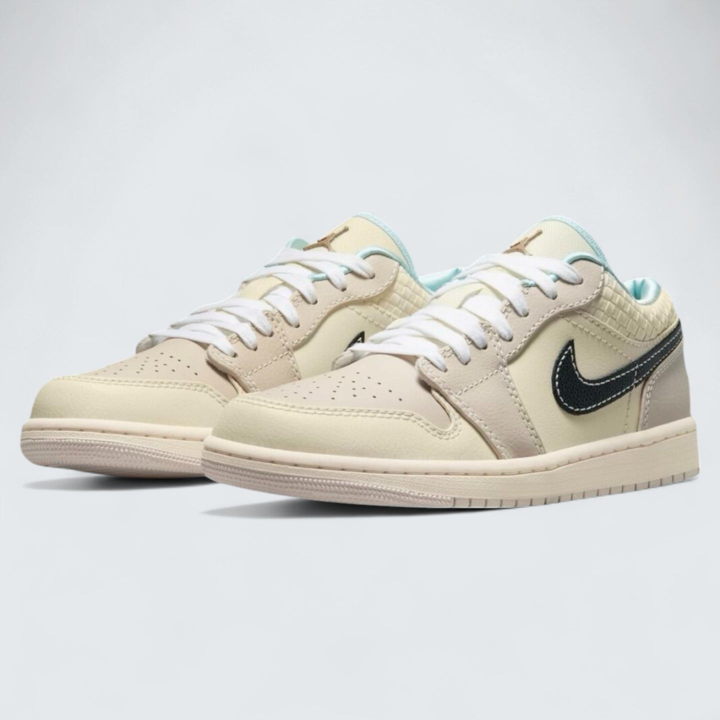 Air Jordan 1 Low SE 'Sanddrift Glacier Blue'