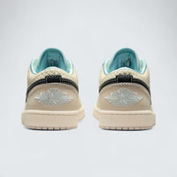 Air Jordan 1 Low SE 'Sanddrift Glacier Blue'