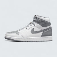 Air Jordan 1 Retro High OG 'Stealth'