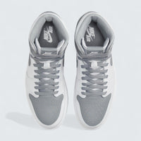 Air Jordan 1 Retro High OG 'Stealth'