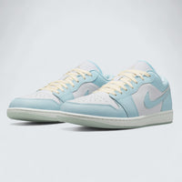 Air Jordan 1 Low SE 'Glacier Blue'