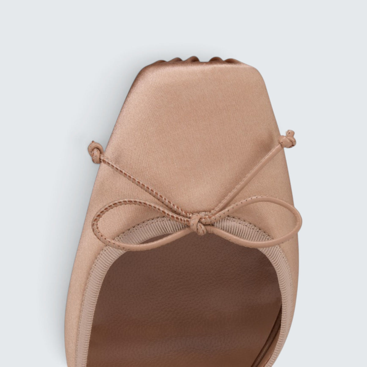 Cassia Lace Up - 100 mm Strappy pumps - Crepe satin