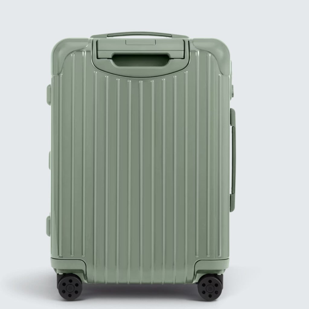 Essential Sleeve Cabin