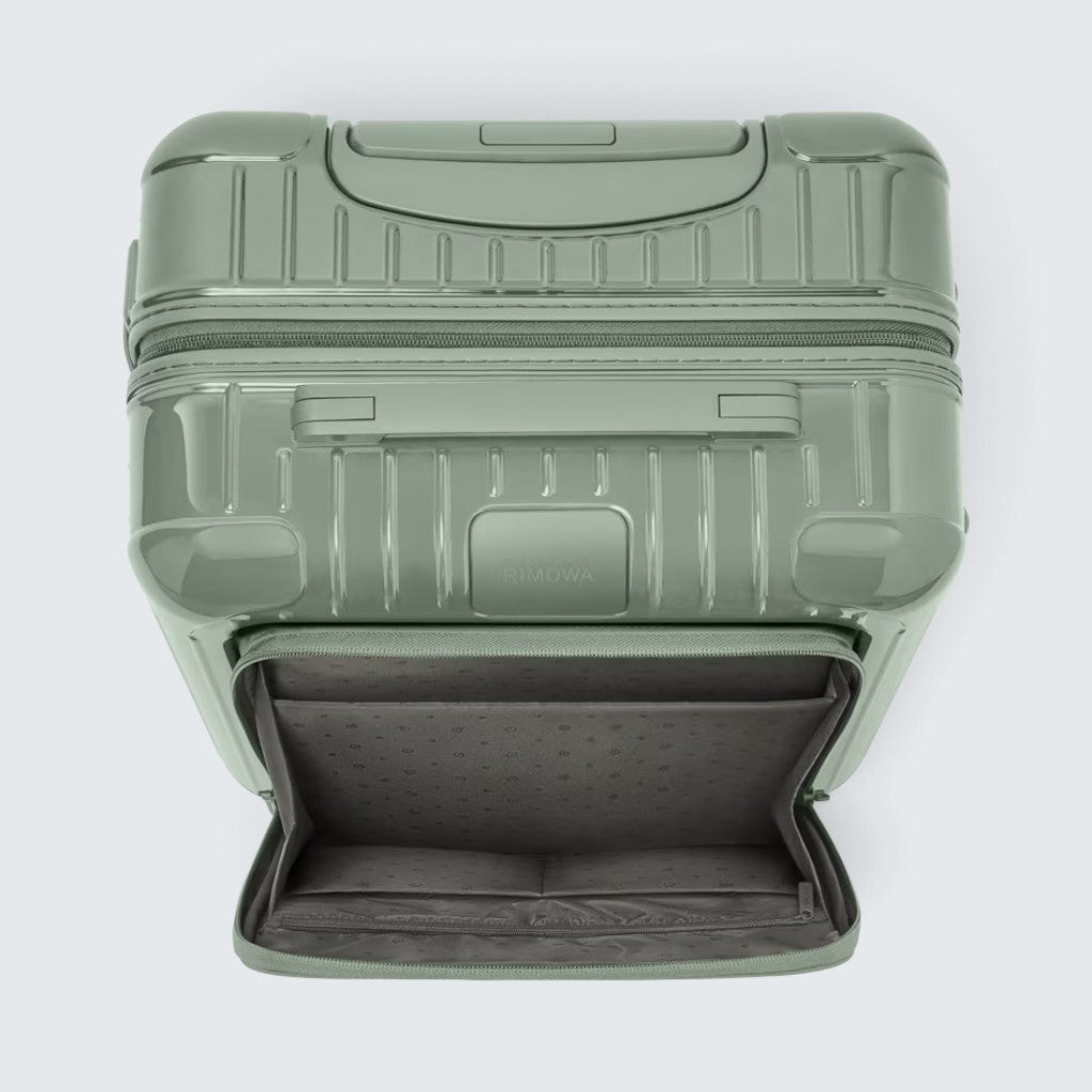 Essential Sleeve Cabin