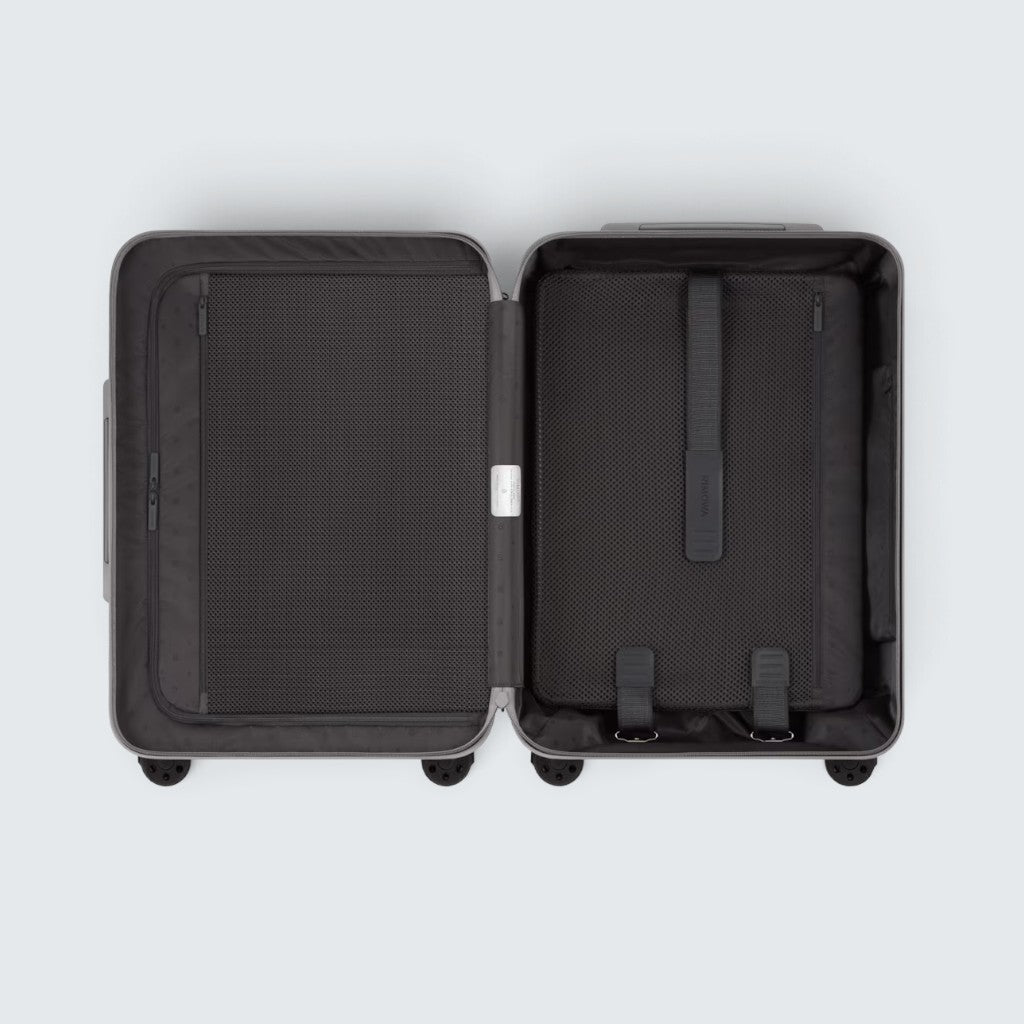 Essential Sleeve Cabin