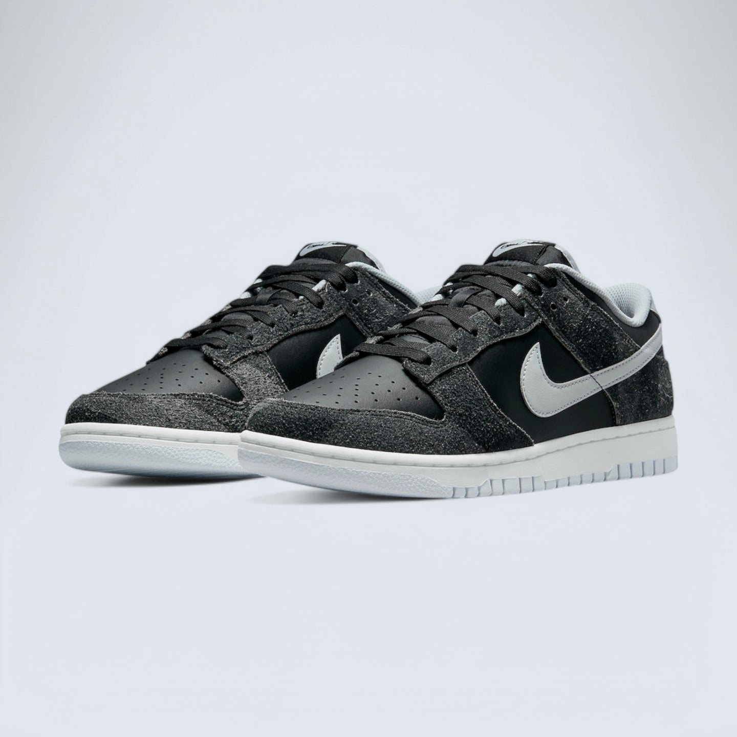 Nike Dunk Low Premium 'Zebra'