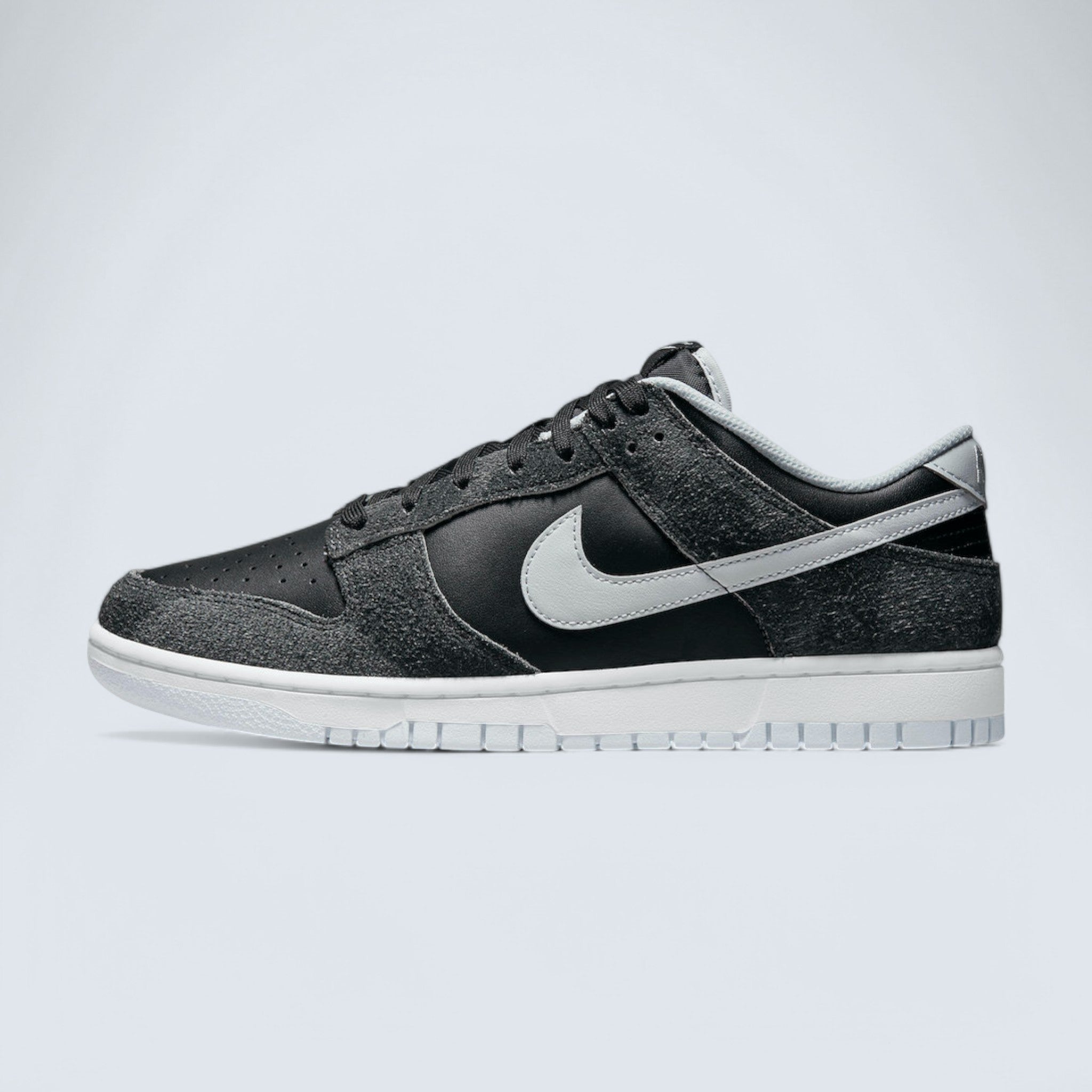 Nike Dunk Low Premium 'Zebra'