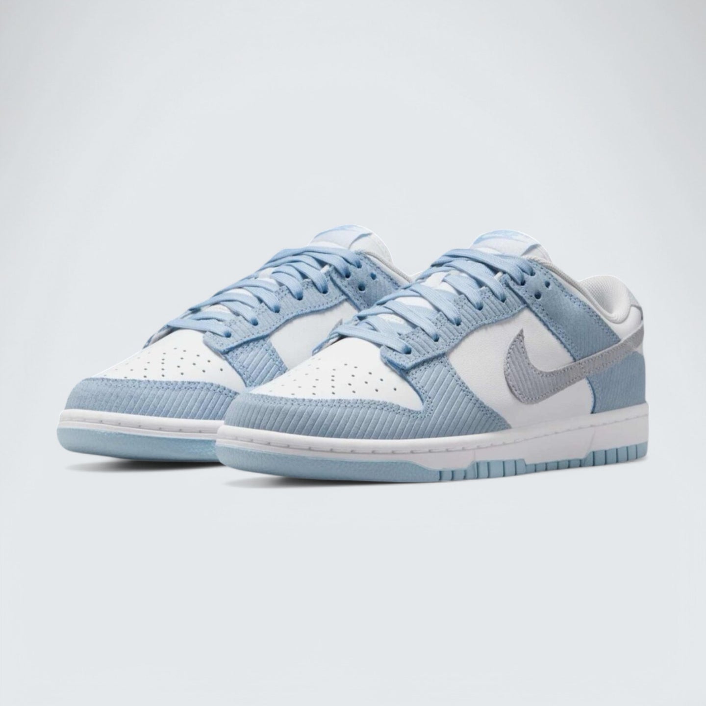 Dunk Low 'Blue Corduroy'