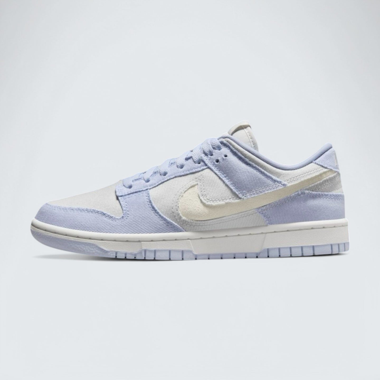 Dunk Low 'Ghost Denim'