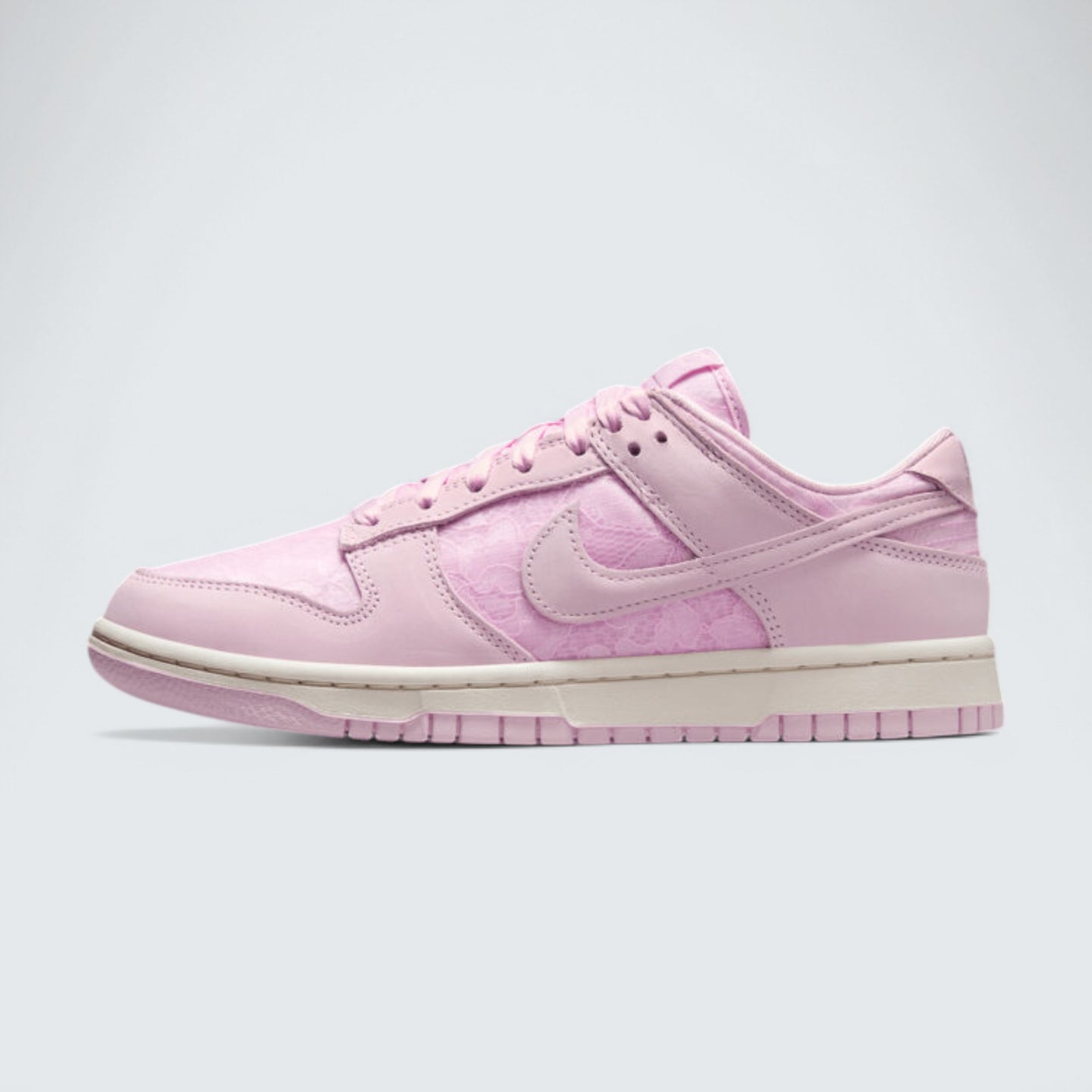 Dunk Low 'Lace Regal Pink'