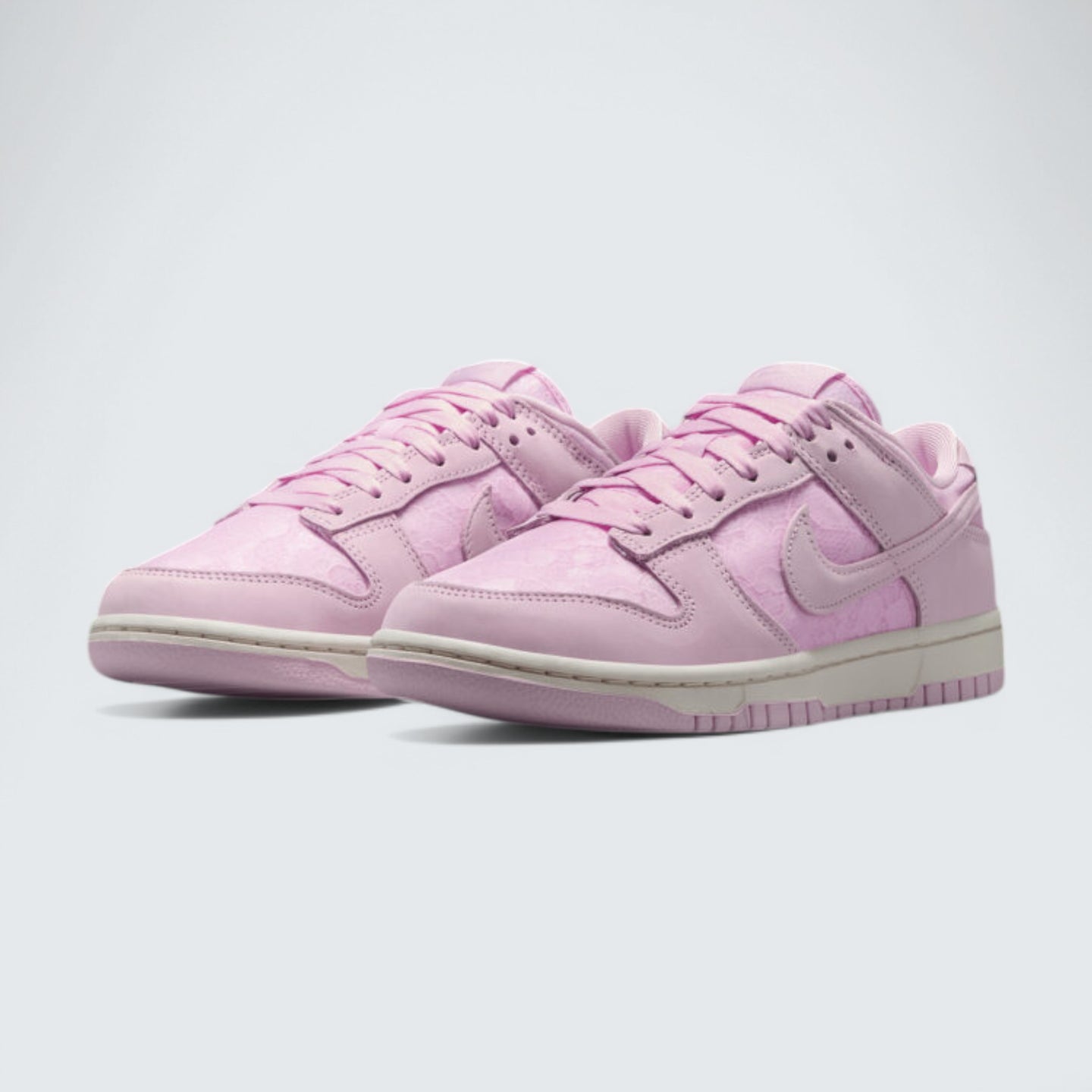 Dunk Low 'Lace Regal Pink'