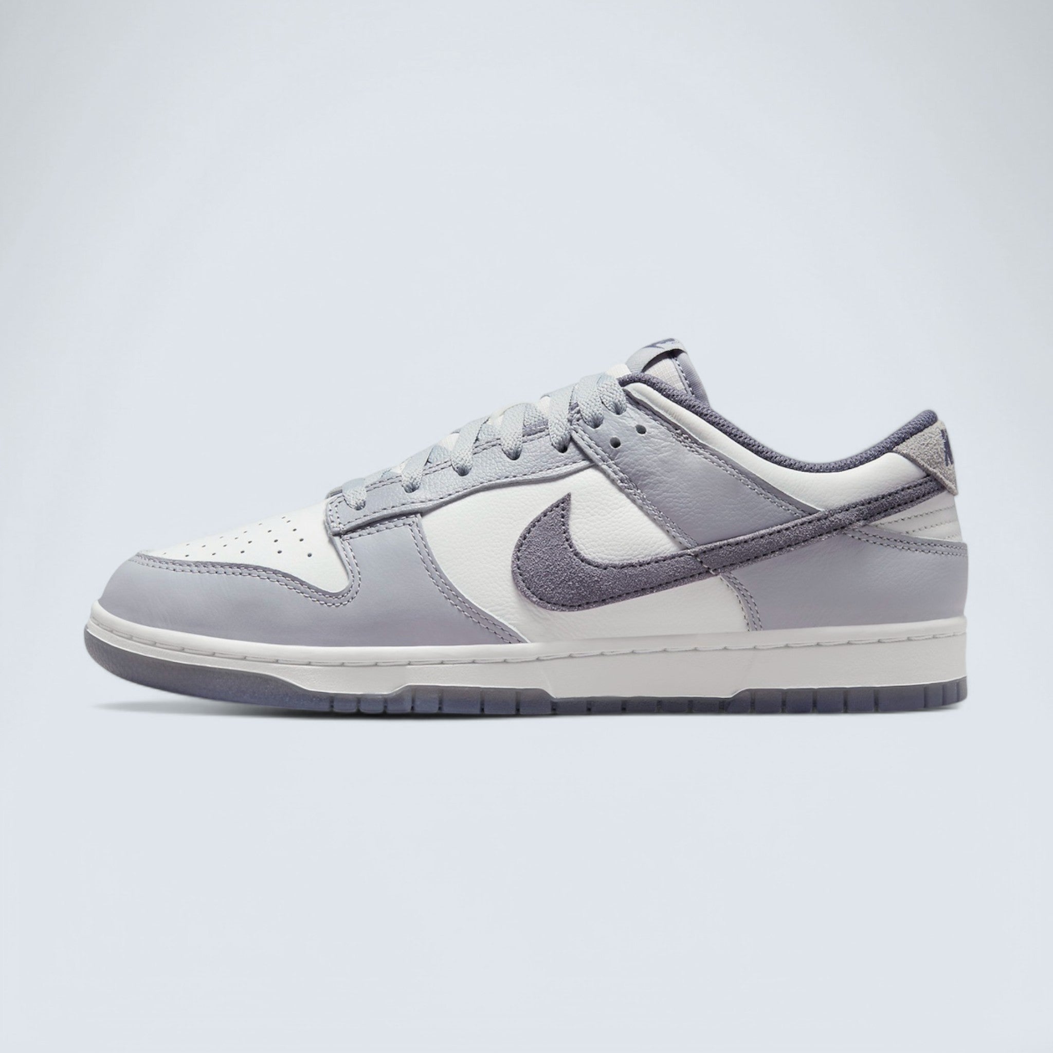 Nike Dunk Low 'Light Carbon'