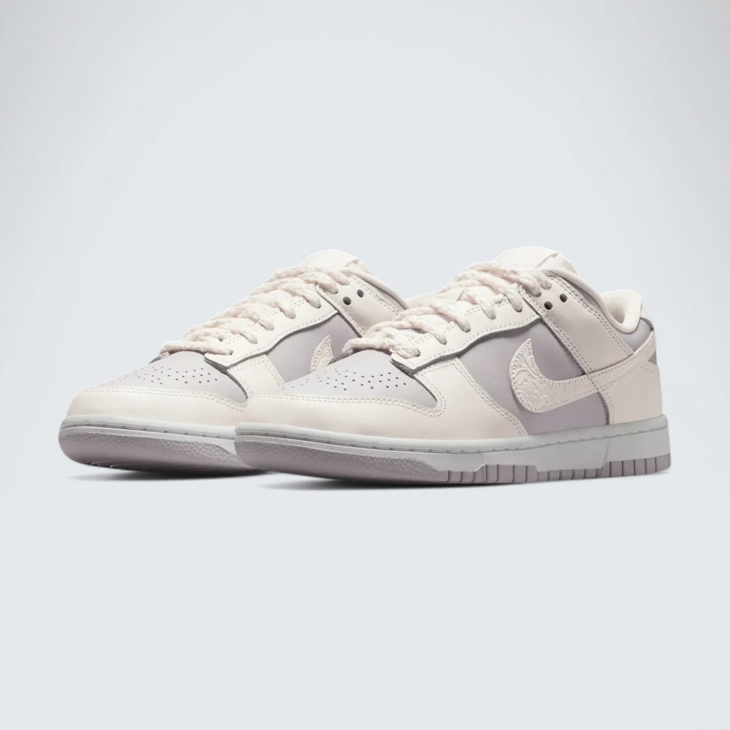Dunk Low 'Platinum Violet Sail'