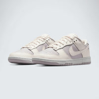 Dunk Low 'Platinum Violet Sail'