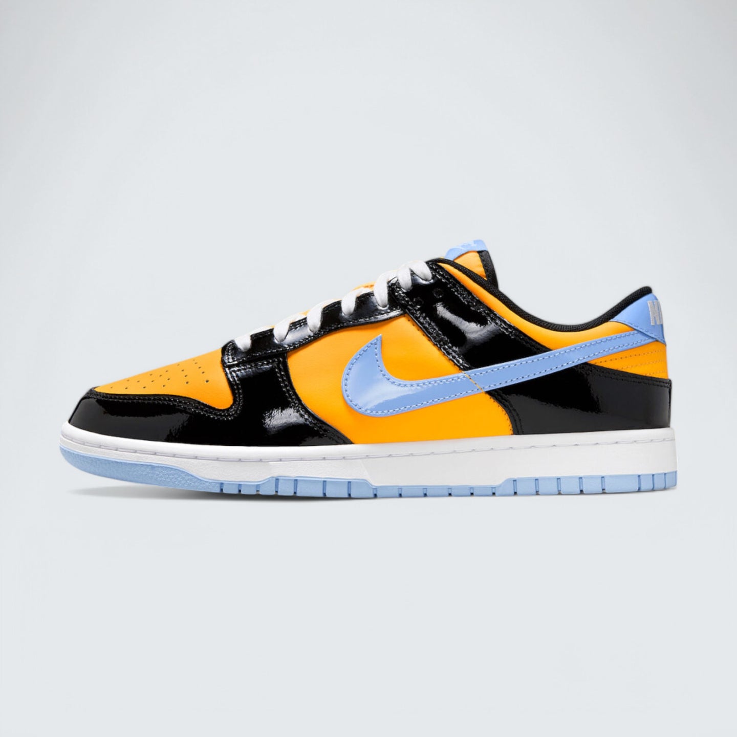 Dunk Low SE 'Laser Orange/Aluminum'